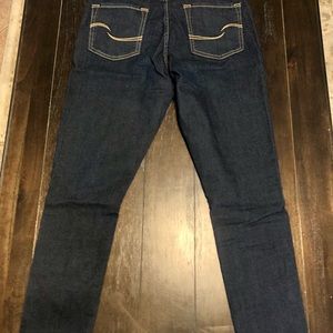Levi - shaping skinny jeans - size 12 long